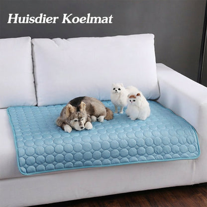 Tapis rafraîchissant en soie glacée pour animaux de compagnie (chien ou chat) pour l’été