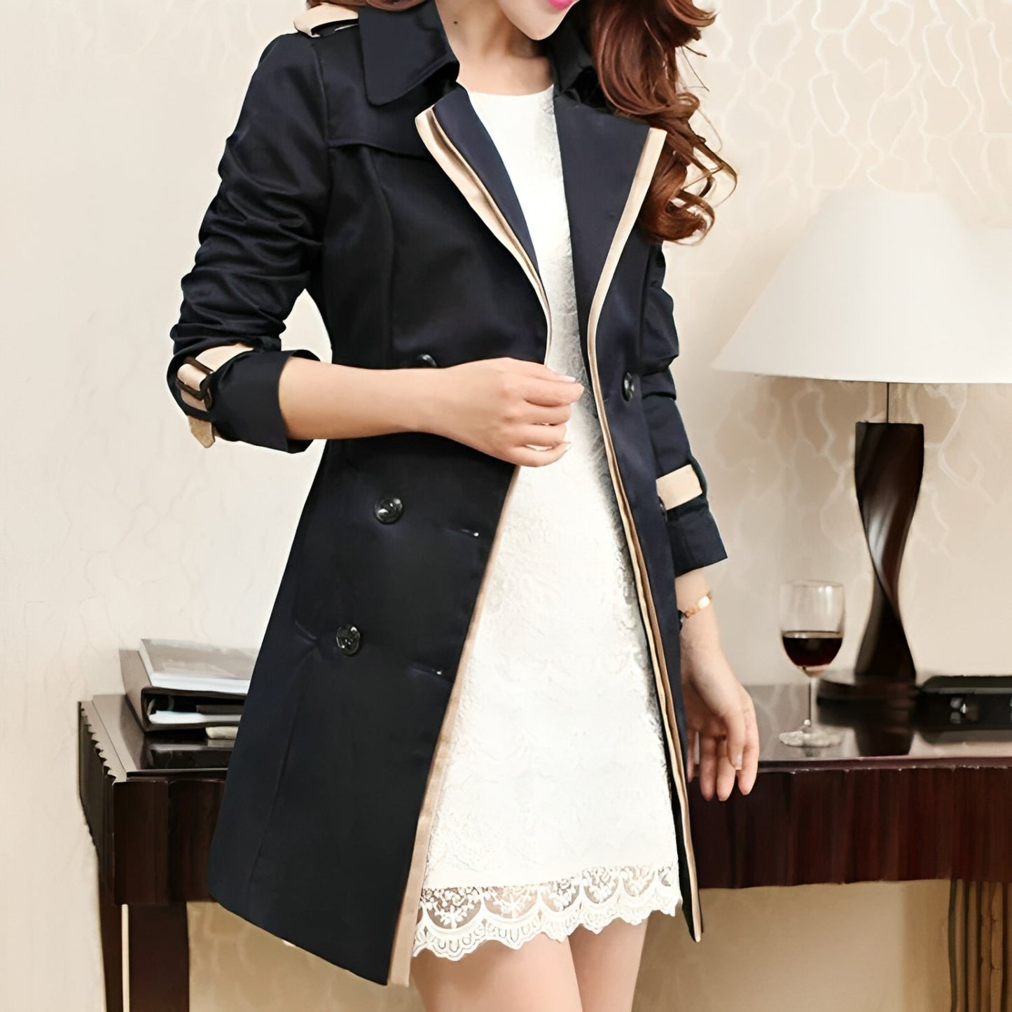 Trench-coat à double boutonnage pour femme