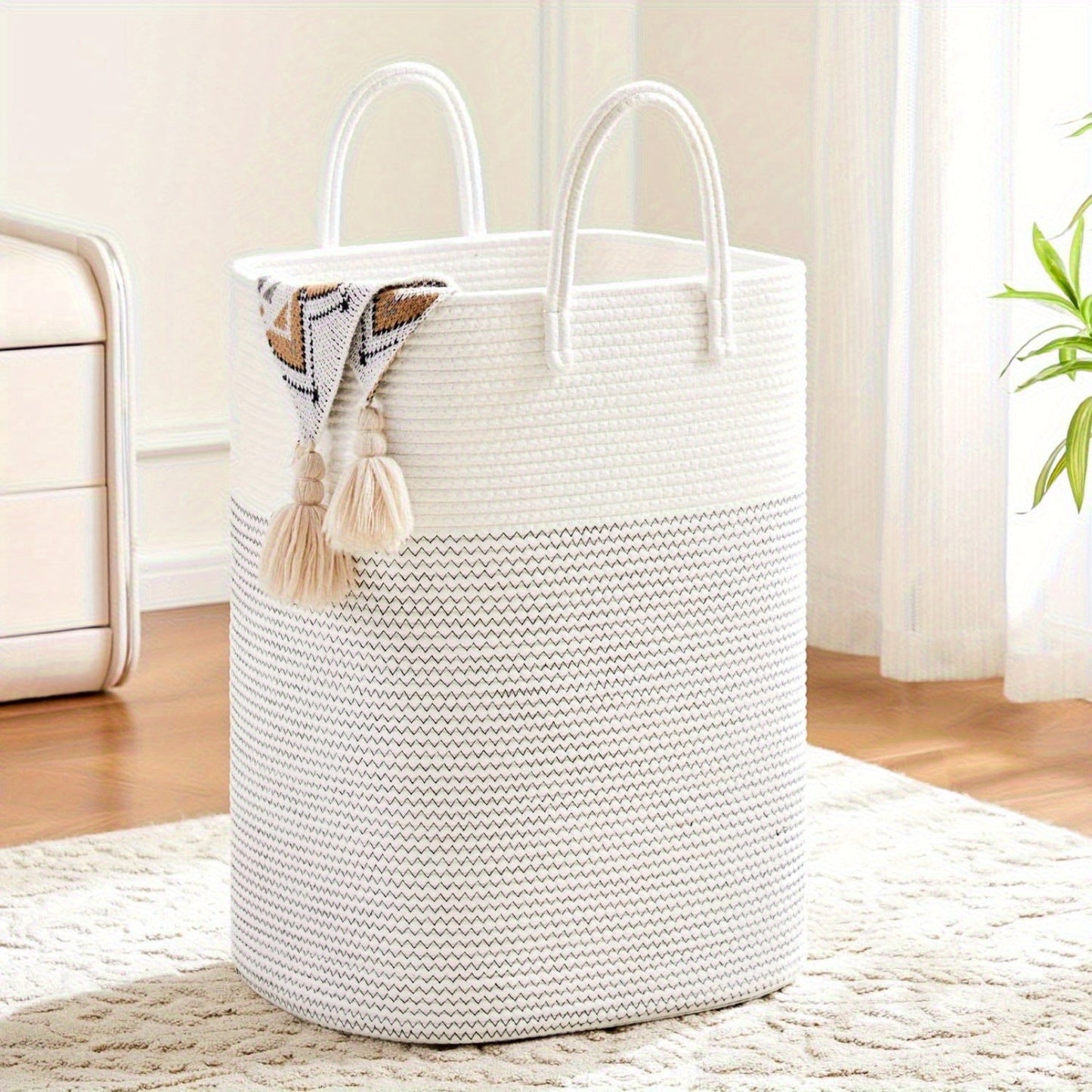 Très grand panier à linge tressé - de la place pour toutes vos affaires, durable et pratique