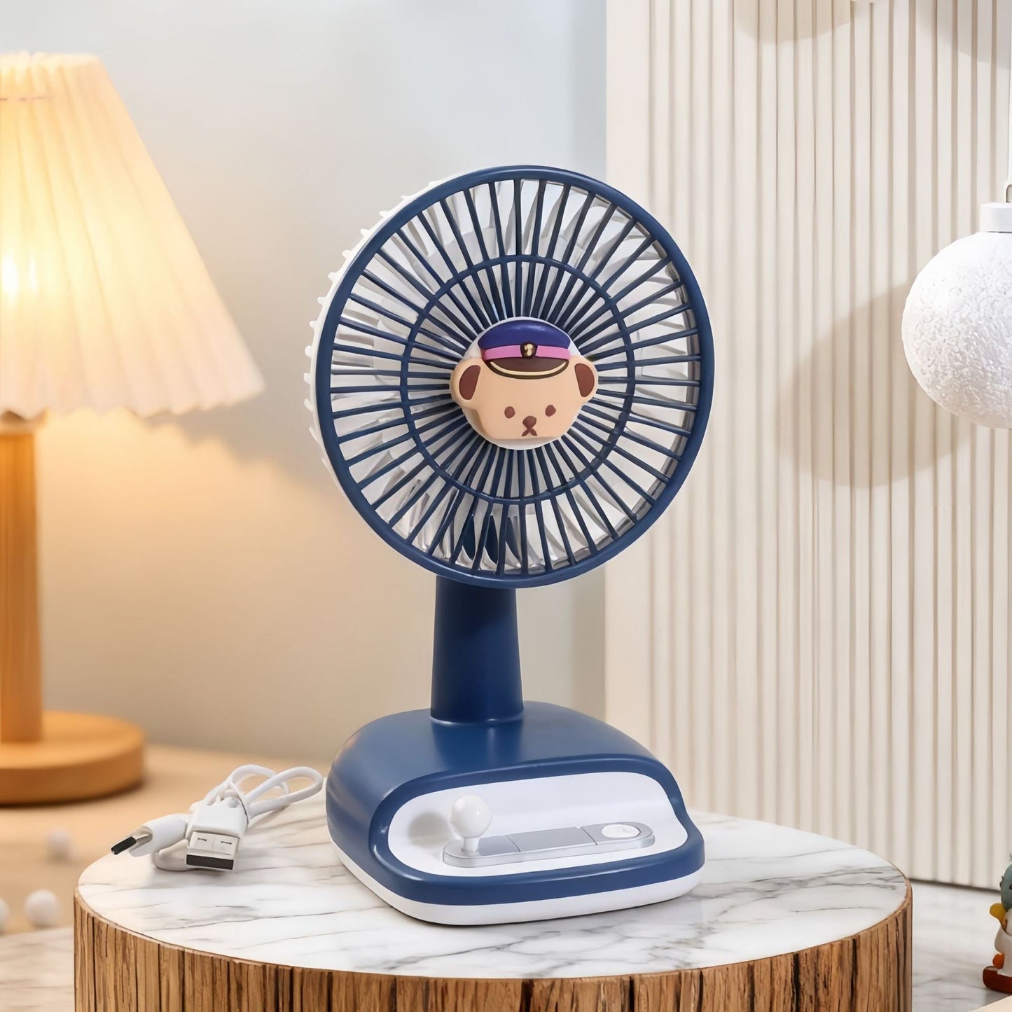 Ventilateur de table à angle d’inclinaison réglable, moderne et élégant