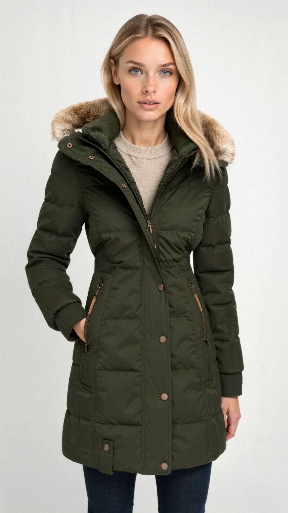 Veste doublée et matelassée à capuche pour femme