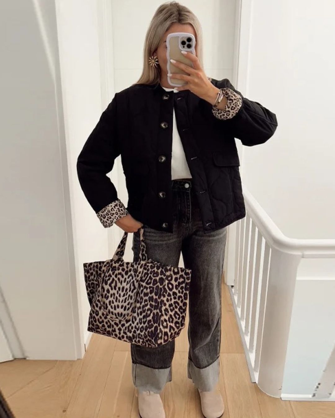 Veste élégante à doublure léopard – chic et moderne