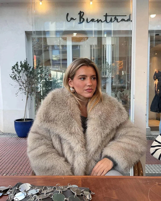 Veste en fourrure oversize pour femme