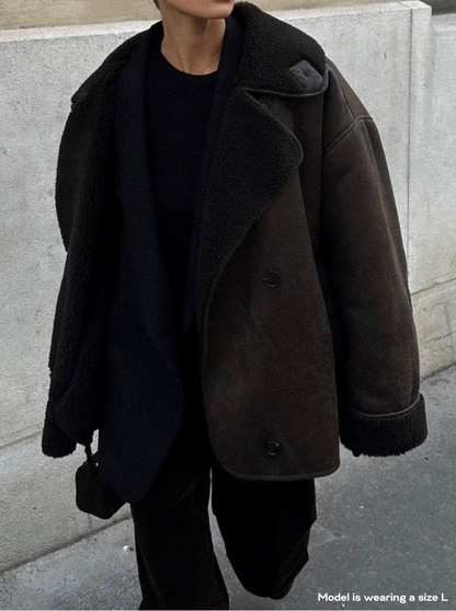 Veste femme en mouton retourné à double boutonnage