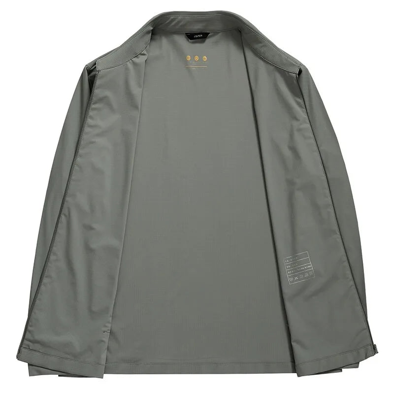 Veste technique imperméable légère pour homme